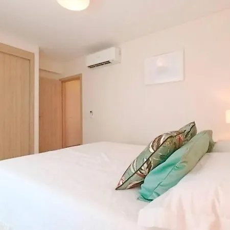 Apartment Elite 6e