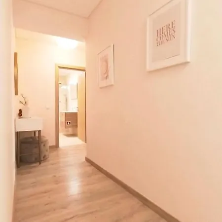 Elite 6e Apartment *